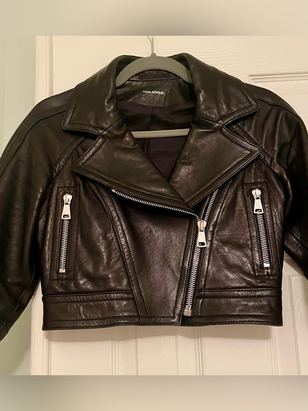Yigal Azrouël Black Cropped Lamb Leather Moto Jacket – Size 2